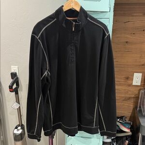 Tommy Bahama 1/4 zip pullover medium weight